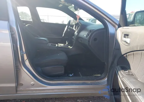 2016 Dodge Charger Sxt z USA, uszkodzony, nr VIN 2C3CDXHG9GH251685